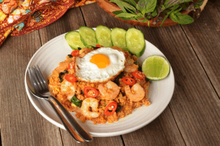 Thai Chilli Fried Rice (Nam Prik Pao)